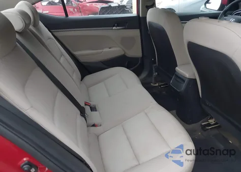 2017 Hyundai Elantra Se z USA, uszkodzony, nr VIN KMHD74LF1HU428616